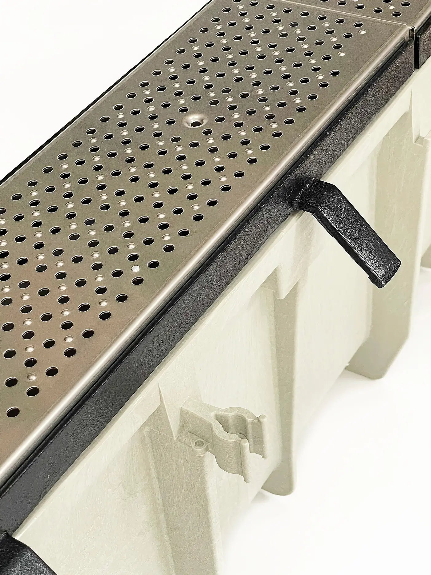 Swiftdrain Brewmaster With Stainless Steel Grate 6