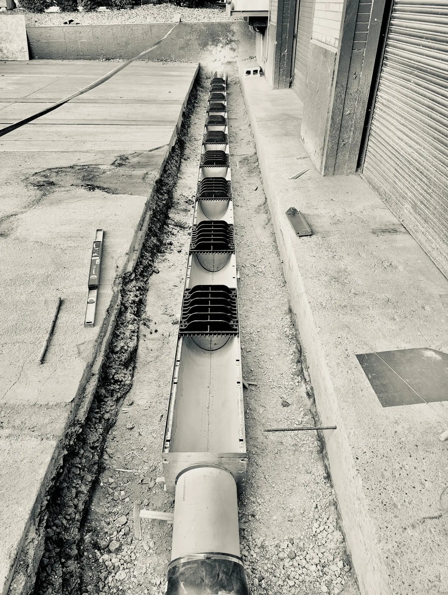 Loading dock garage drainage