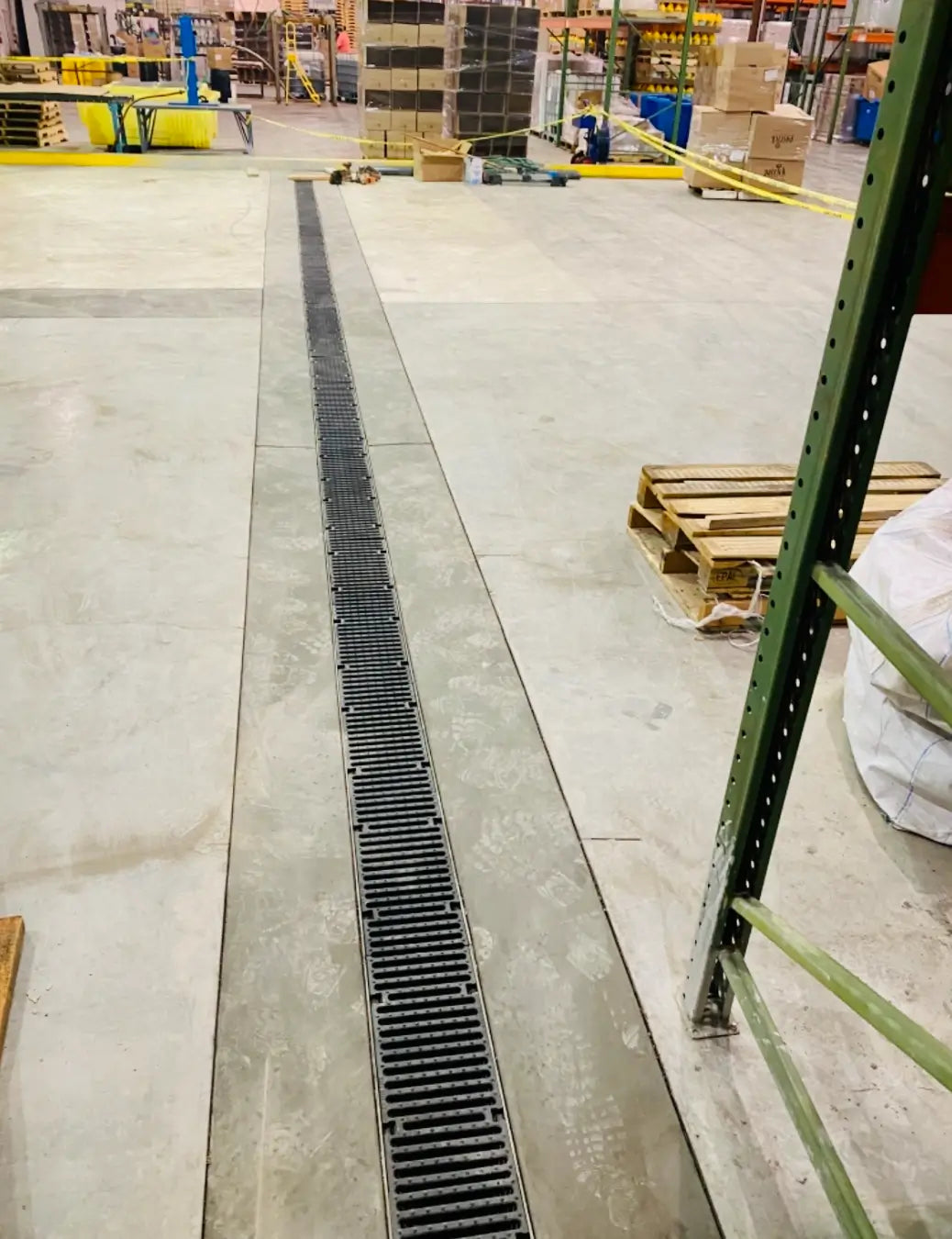 Warehouse perimeter drainage